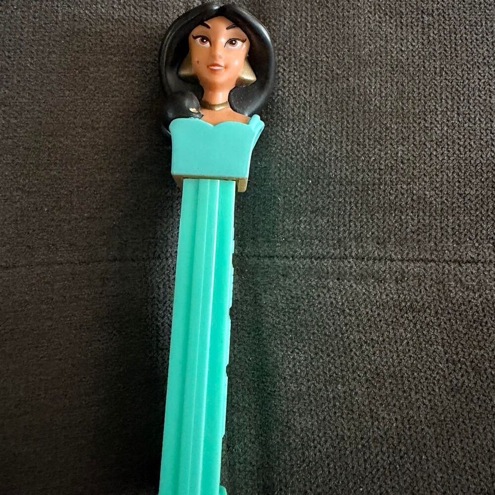 Disney Green and Blue Action-figures-playsets